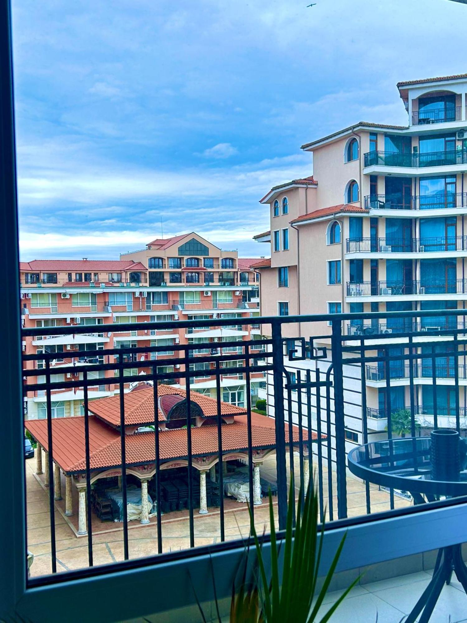 סאני ביץ' Karolina Apartment 65 מראה חיצוני תמונה
